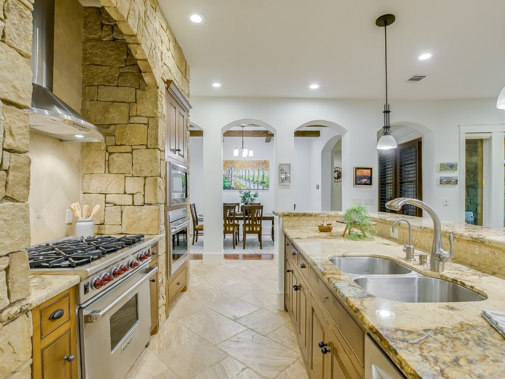 2806 Cherry Lane , Austin, TX, 78703 | 8026178 | Realty Texas LLC