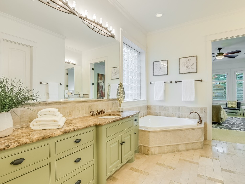 2806 Cherry Lane , Austin, TX, 78703 | 8026178 | Realty Texas LLC