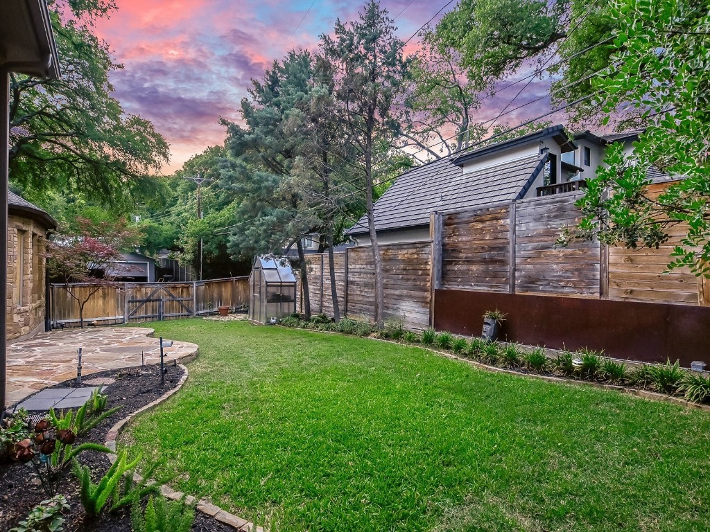 2806 Cherry Lane , Austin, TX, 78703 | 8026178 | Realty Texas LLC