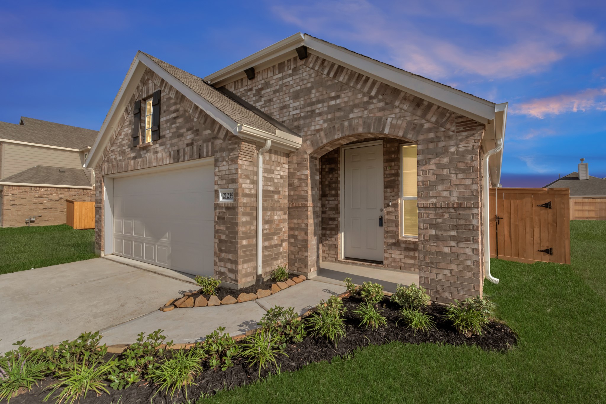 21235 Shore Bluff Dr