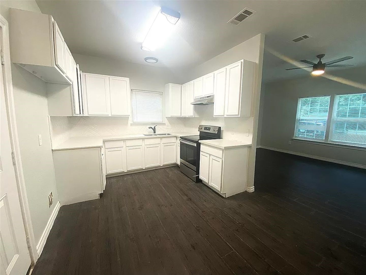 1285 Alberta Street , Vidor, TX, 77662 | 84421986 | Realty Texas LLC