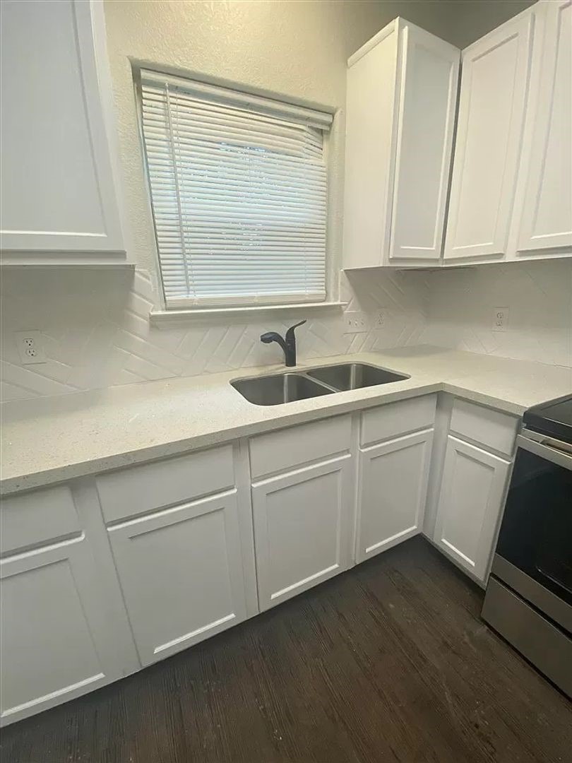 1285 Alberta Street , Vidor, TX, 77662 | 84421986 | Realty Texas LLC