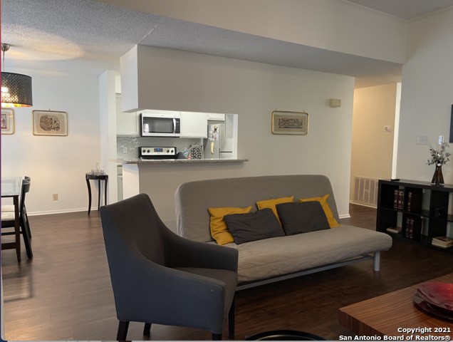 4212 Medical Drive #1203 , San Antonio, TX, 78229 | 8983429 | Realty Texas LLC