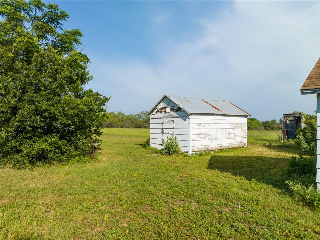 16401 Cedar Rock Parkway , Crawford, TX, 76638 | 215746 | Realty Texas LLC