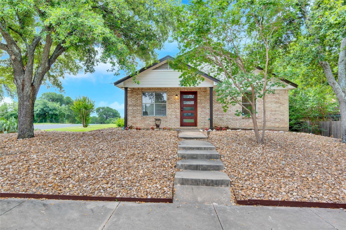 1611 E 10th Street , Austin, TX, 78702 | 3994322 | Realty Texas LLC
