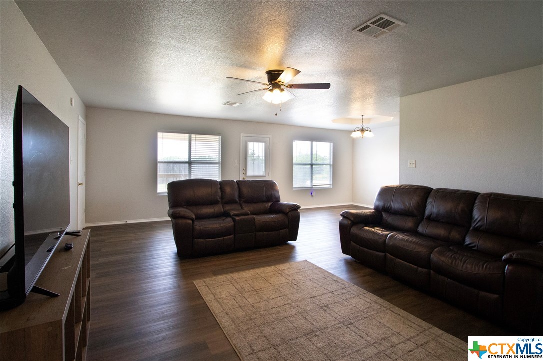 3713 Lakecrest Drive , Killeen, TX, 76549 | 508896 | Realty Texas LLC