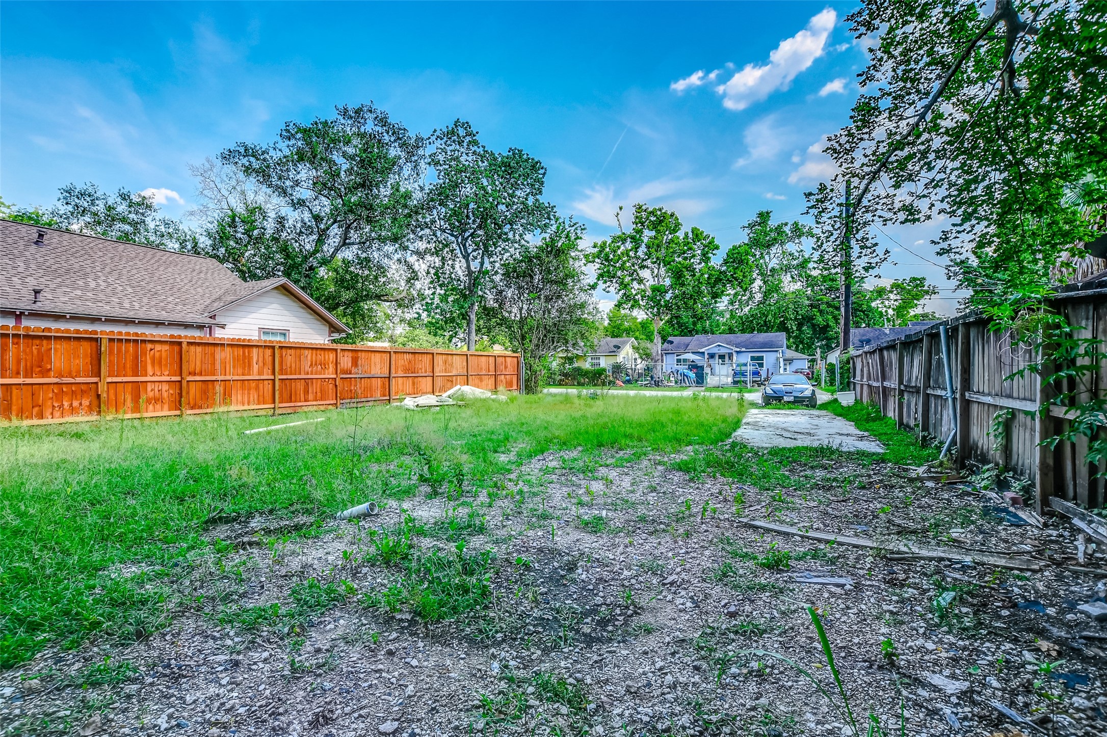 613 Melbourne Street , Houston, TX, 77022 | 69992148 | Realty Texas LLC