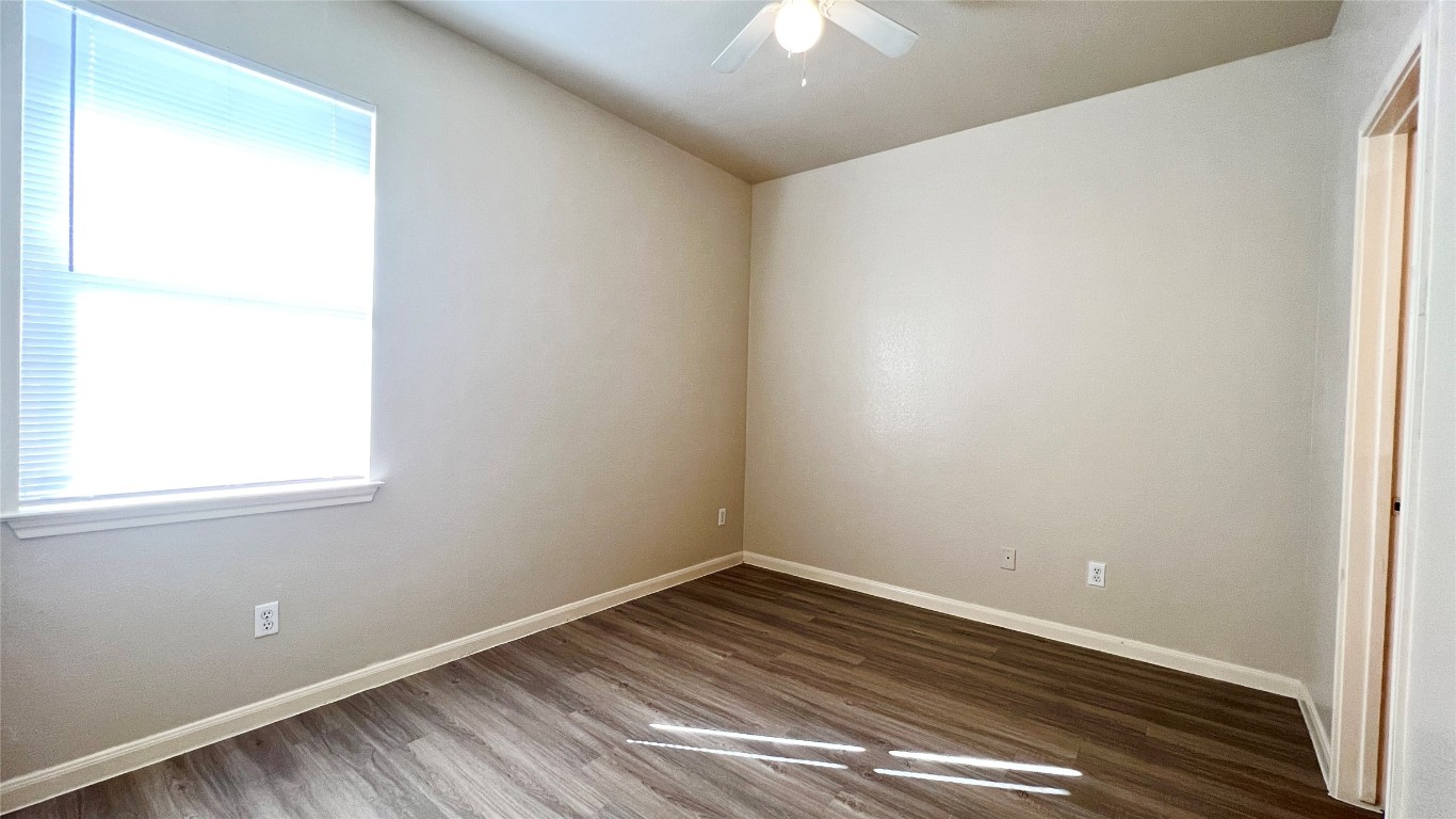 1127 Map Street B , Austin, TX, 78721 | 3440208 | Realty Texas LLC