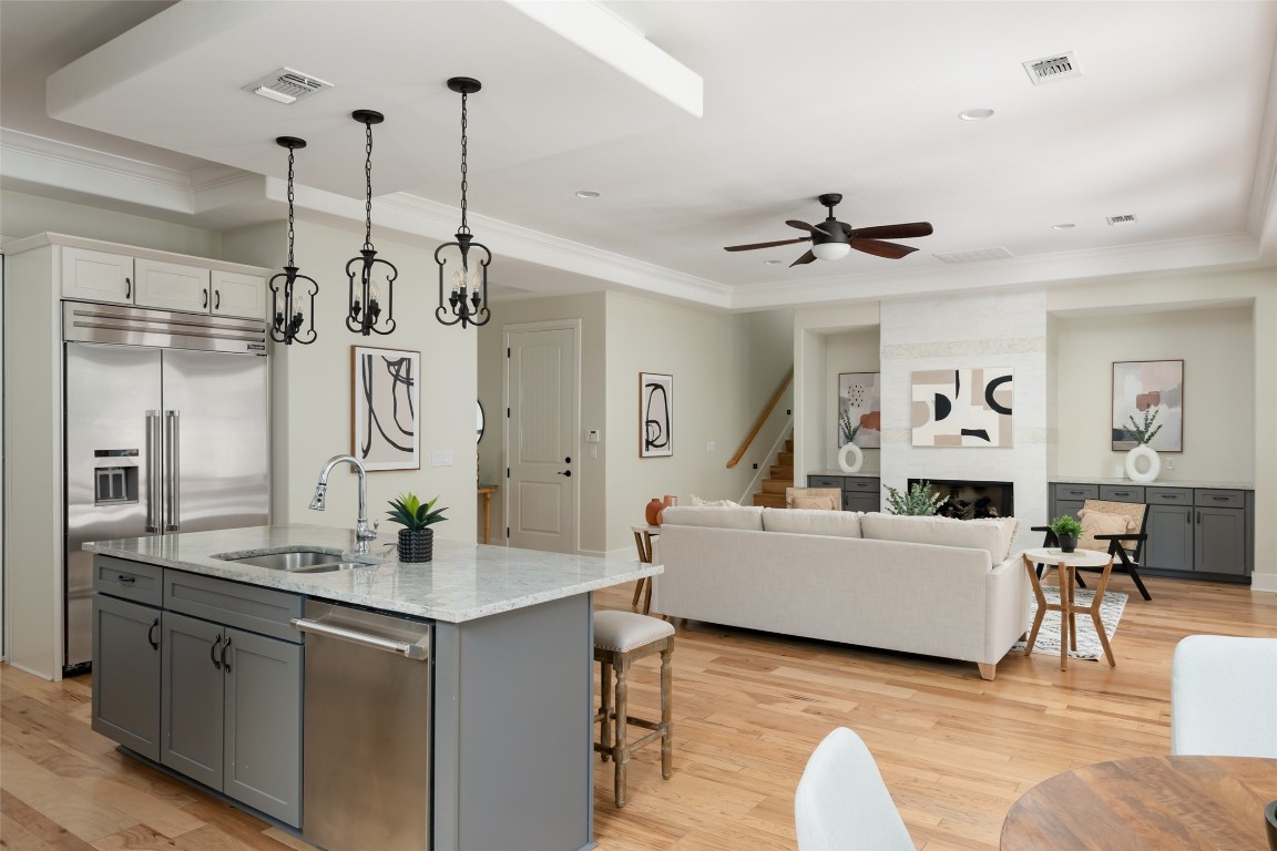 2107 Forest Trail , Austin, TX, 78703 | 8263603 | Realty Texas LLC
