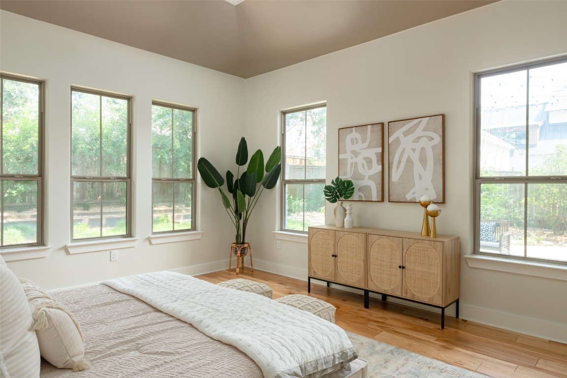 2107 Forest Trail , Austin, TX, 78703 | 8263603 | Realty Texas LLC