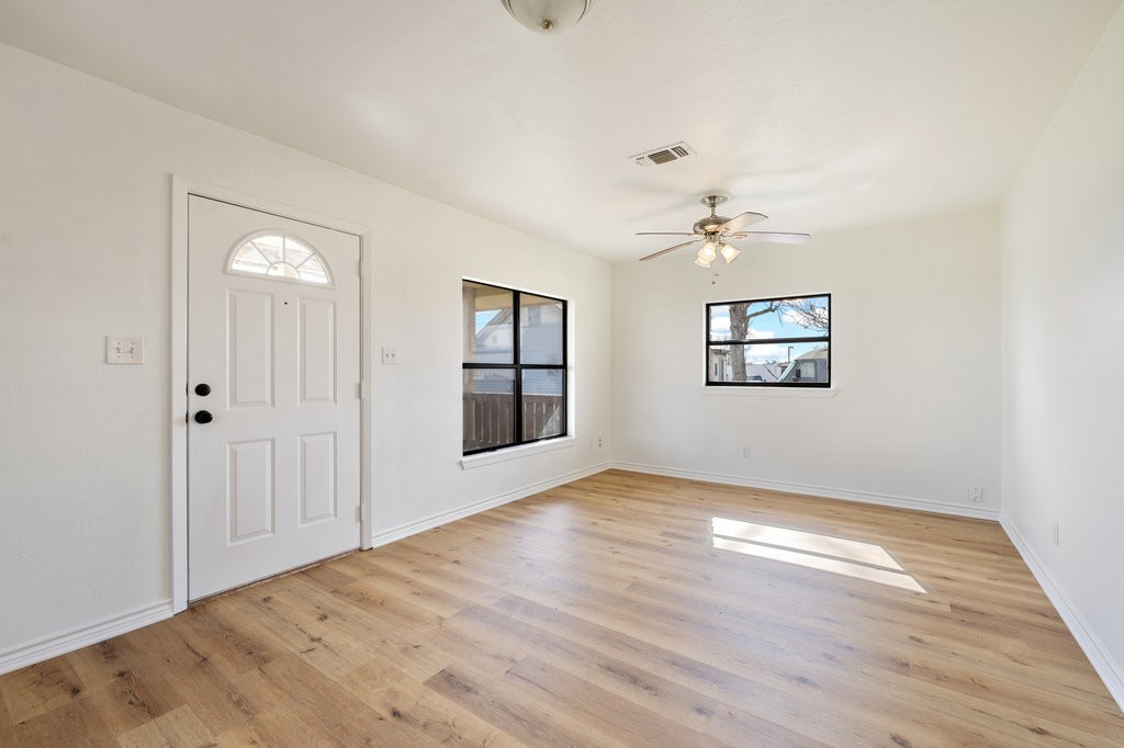 103 County Rd 103 , Georgetown, TX, 78626 | 4206069 | Realty Texas LLC
