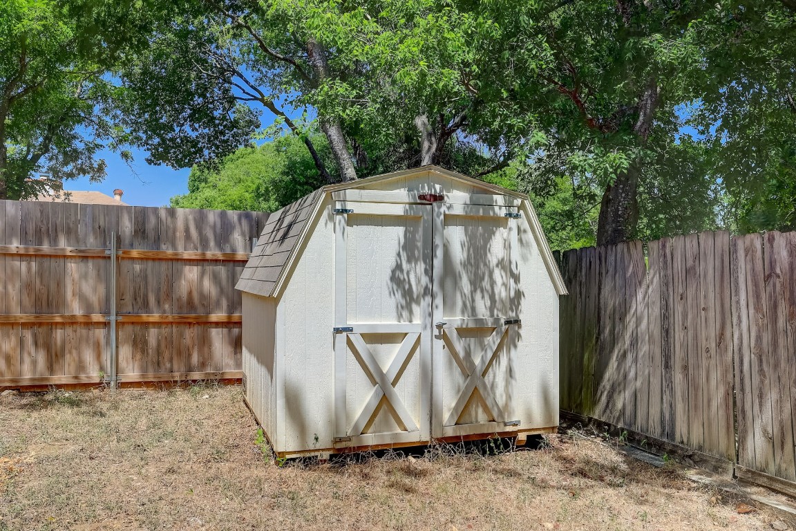 2102 Lear Lane , Austin, TX, 78745 | 7371863 | Realty Texas LLC
