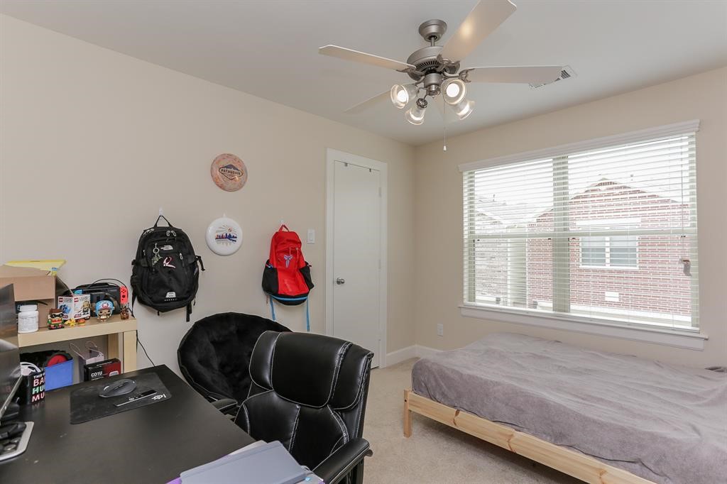 3720 Main Poplar Drive 