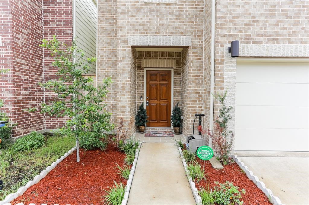 3720 Main Poplar Drive 