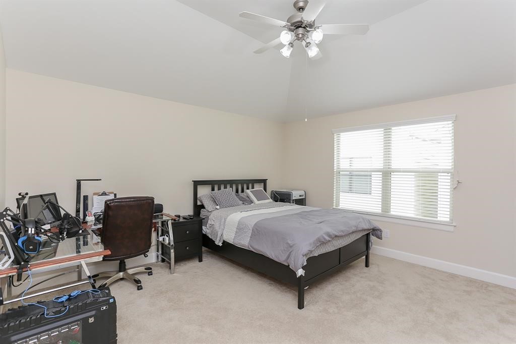 3720 Main Poplar Drive 