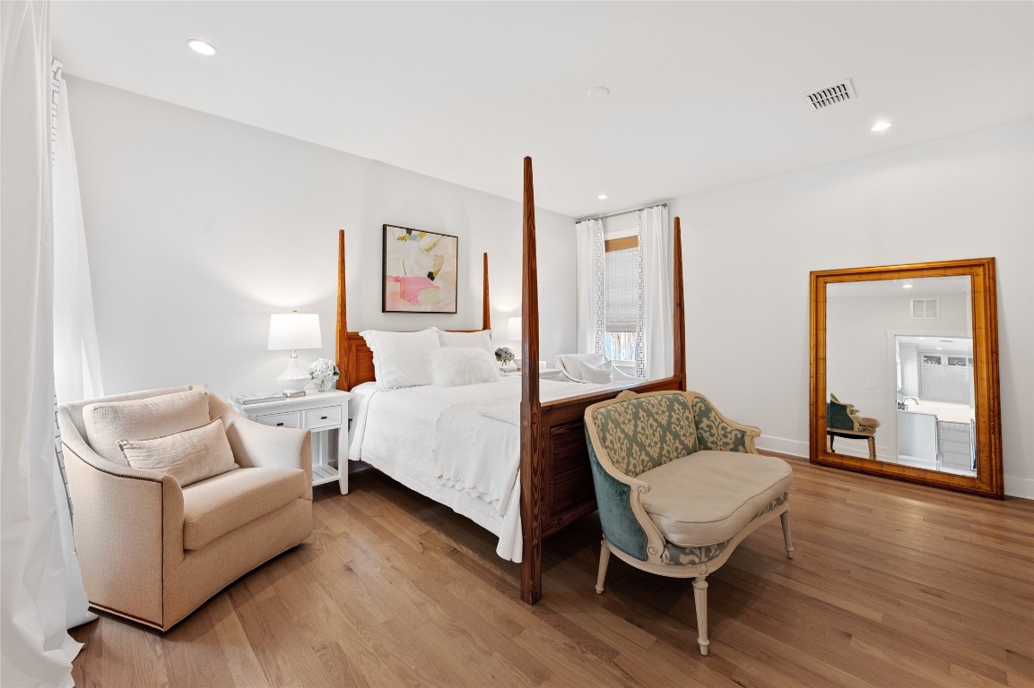 1805 W 29th Street , Austin, TX, 78703 | 4331732 | Realty Texas LLC