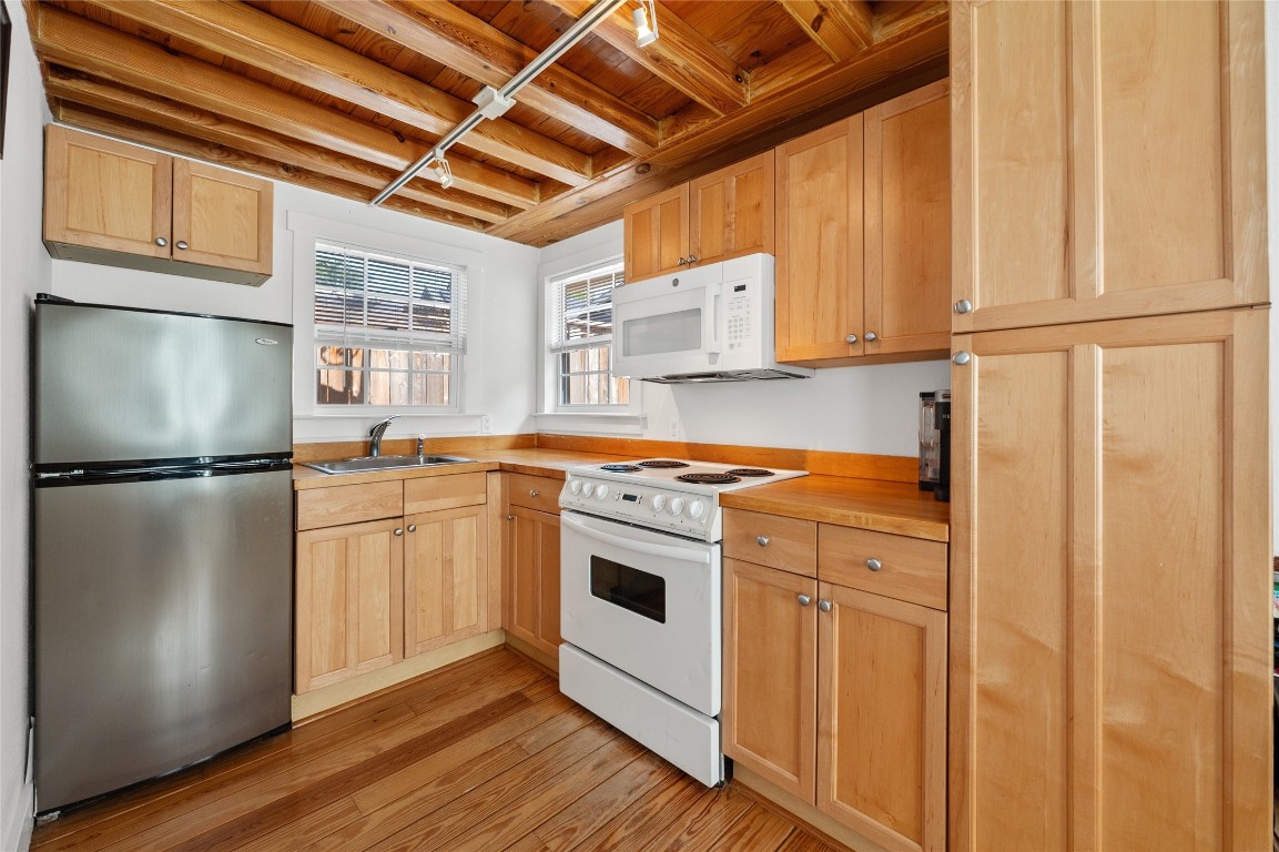 1805 W 29th Street , Austin, TX, 78703 | 4331732 | Realty Texas LLC