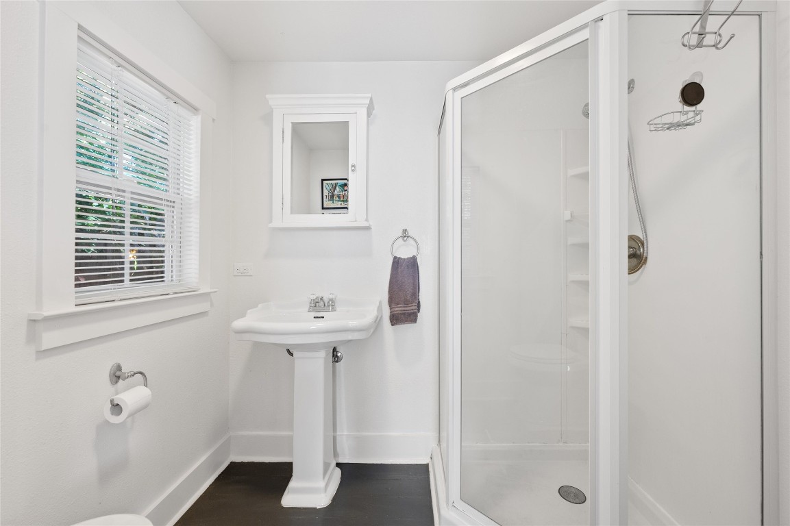 1805 W 29th Street , Austin, TX, 78703 | 4331732 | Realty Texas LLC