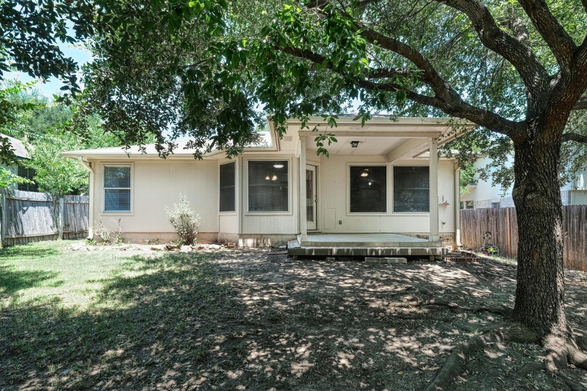 2210 Ada Lane