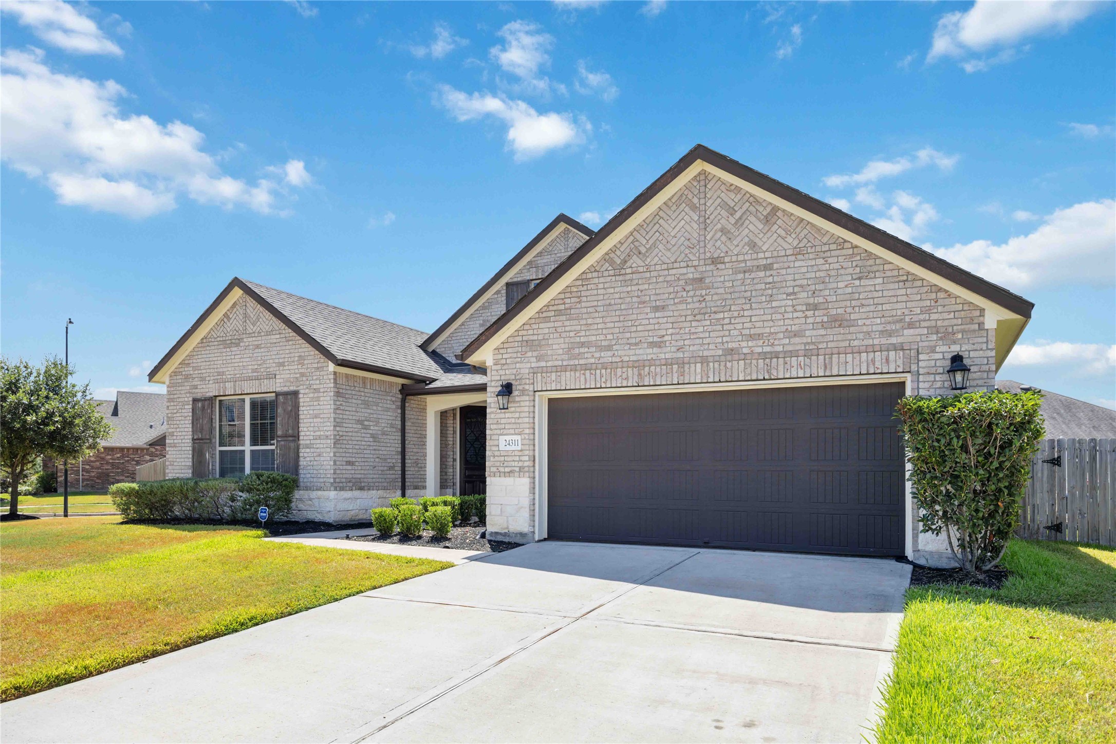 24311 Ivory Sunset Lane 