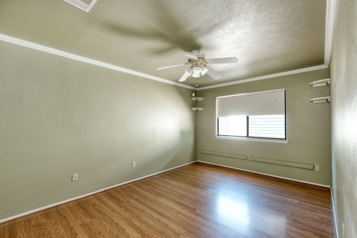 12406 Emery Oaks Road