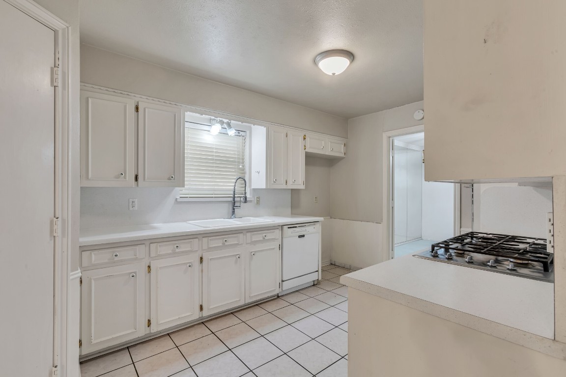 303 Woodcrest Drive , Richardson, TX, 75080 | 20408327 | Realty Texas LLC