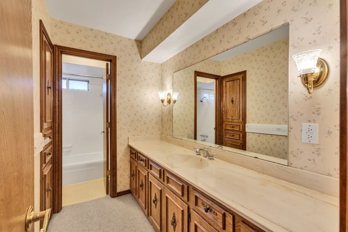 303 Woodcrest Drive , Richardson, TX, 75080 | 20408327 | Realty Texas LLC