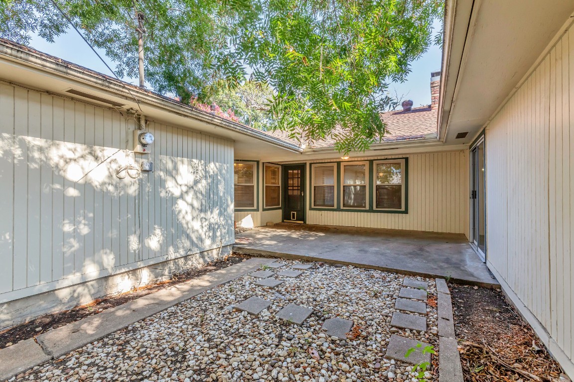 303 Woodcrest Drive , Richardson, TX, 75080 | 20408327 | Realty Texas LLC