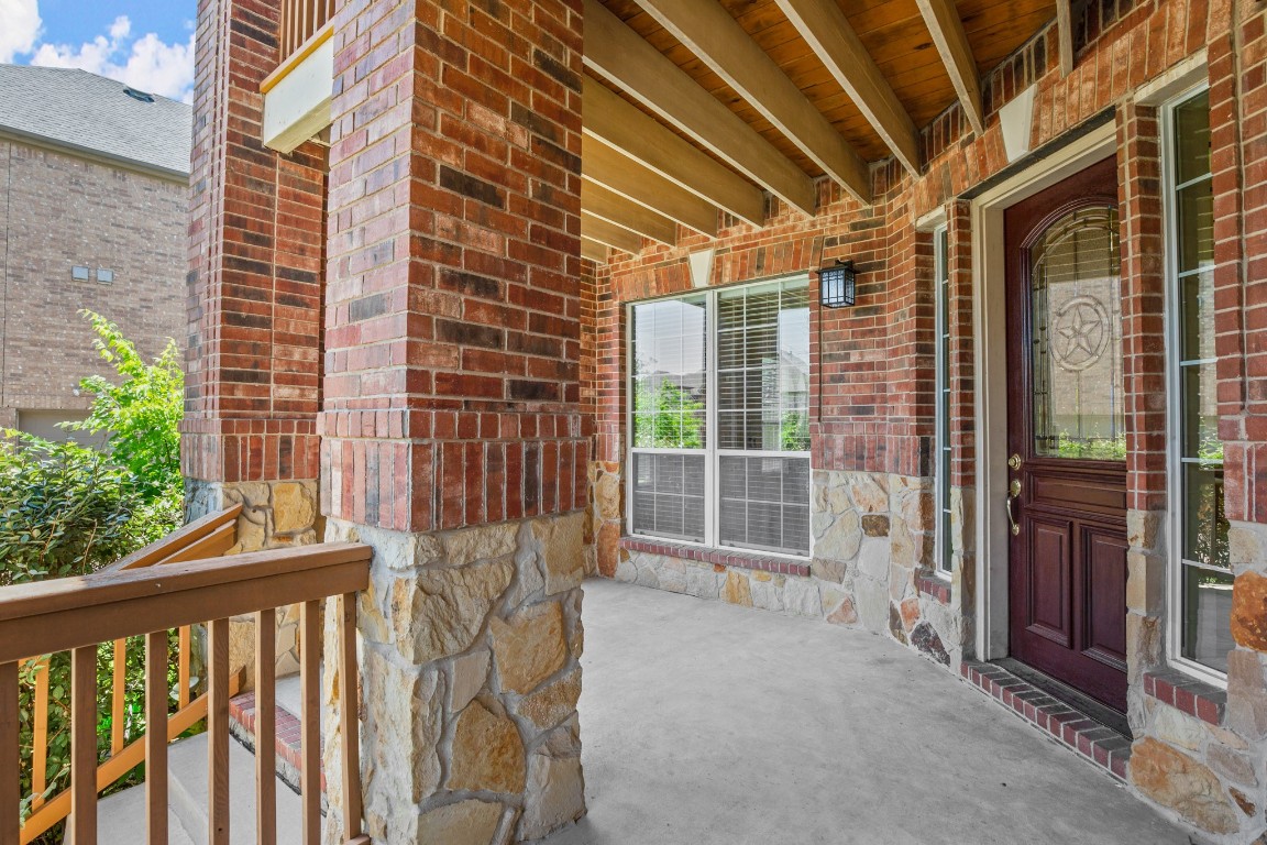 9812 Whitley Bay Drive , Austin, TX, 78717 | 6899325 | Realty Texas LLC