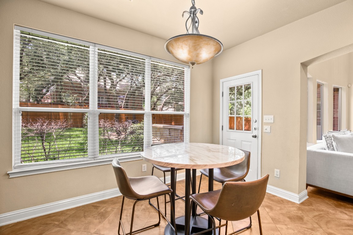 9812 Whitley Bay Drive , Austin, TX, 78717 | 6899325 | Realty Texas LLC