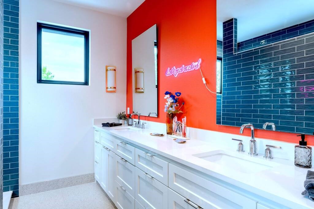 1604 Miriam Avenue , Austin, TX, 78702 | 4998231 | Realty Texas LLC