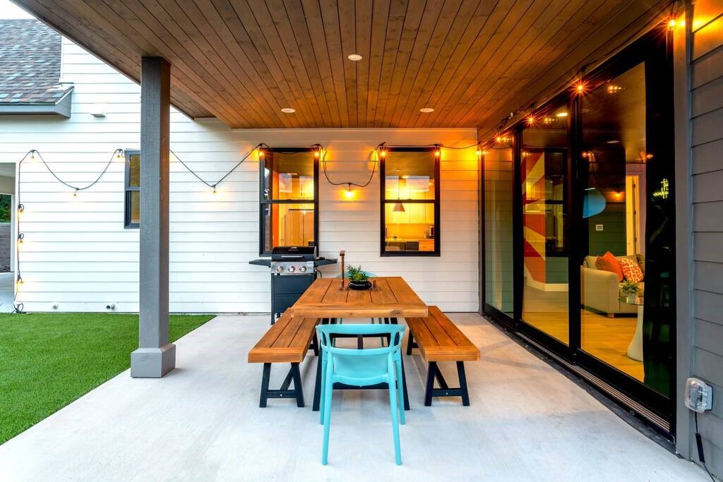 1604 Miriam Avenue , Austin, TX, 78702 | 4998231 | Realty Texas LLC