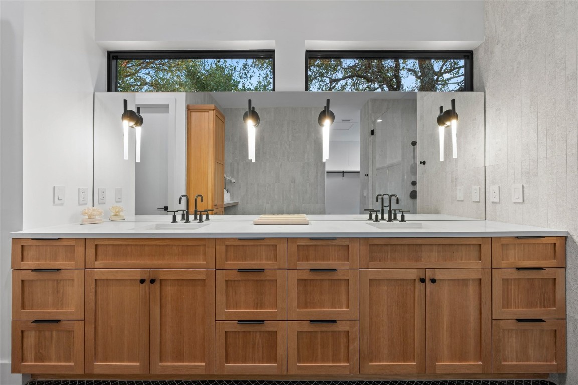 1704 Trevino Drive , Austin, TX, 78746 | 7174186 | Realty Texas LLC