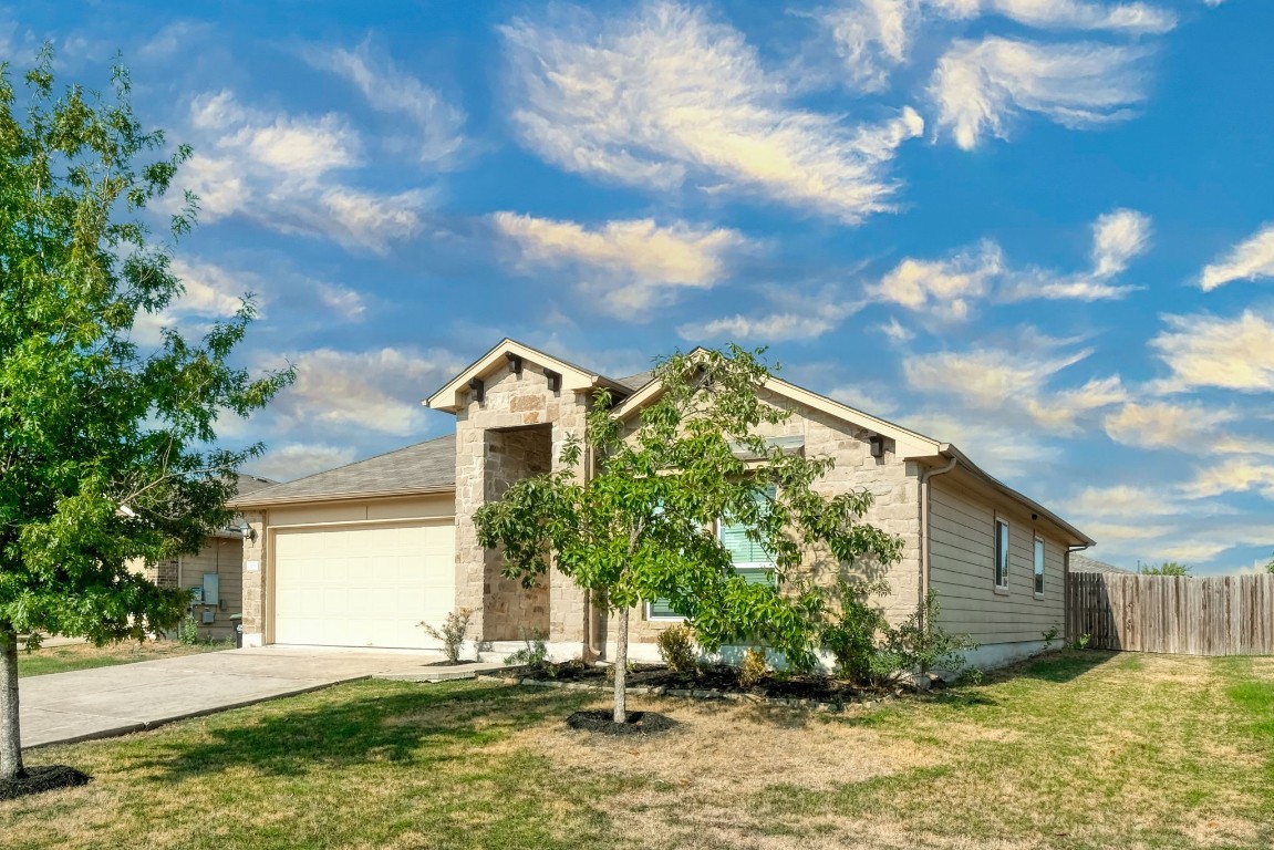 106 Wilson Court, Hutto, TX, 78634 | 6434779 | Realty Texas LLC