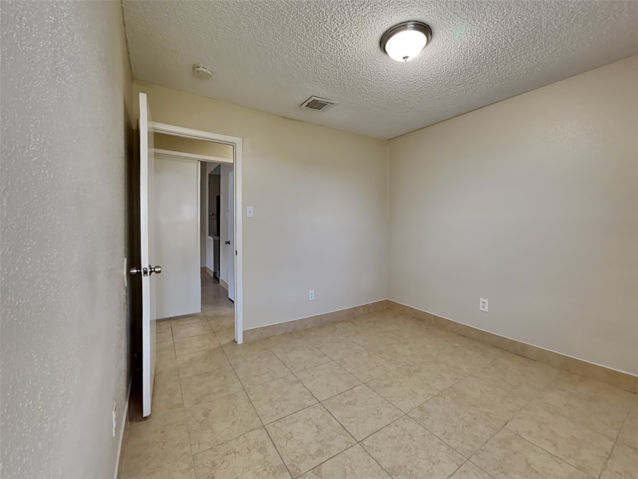 1118 Briarmead Drive 