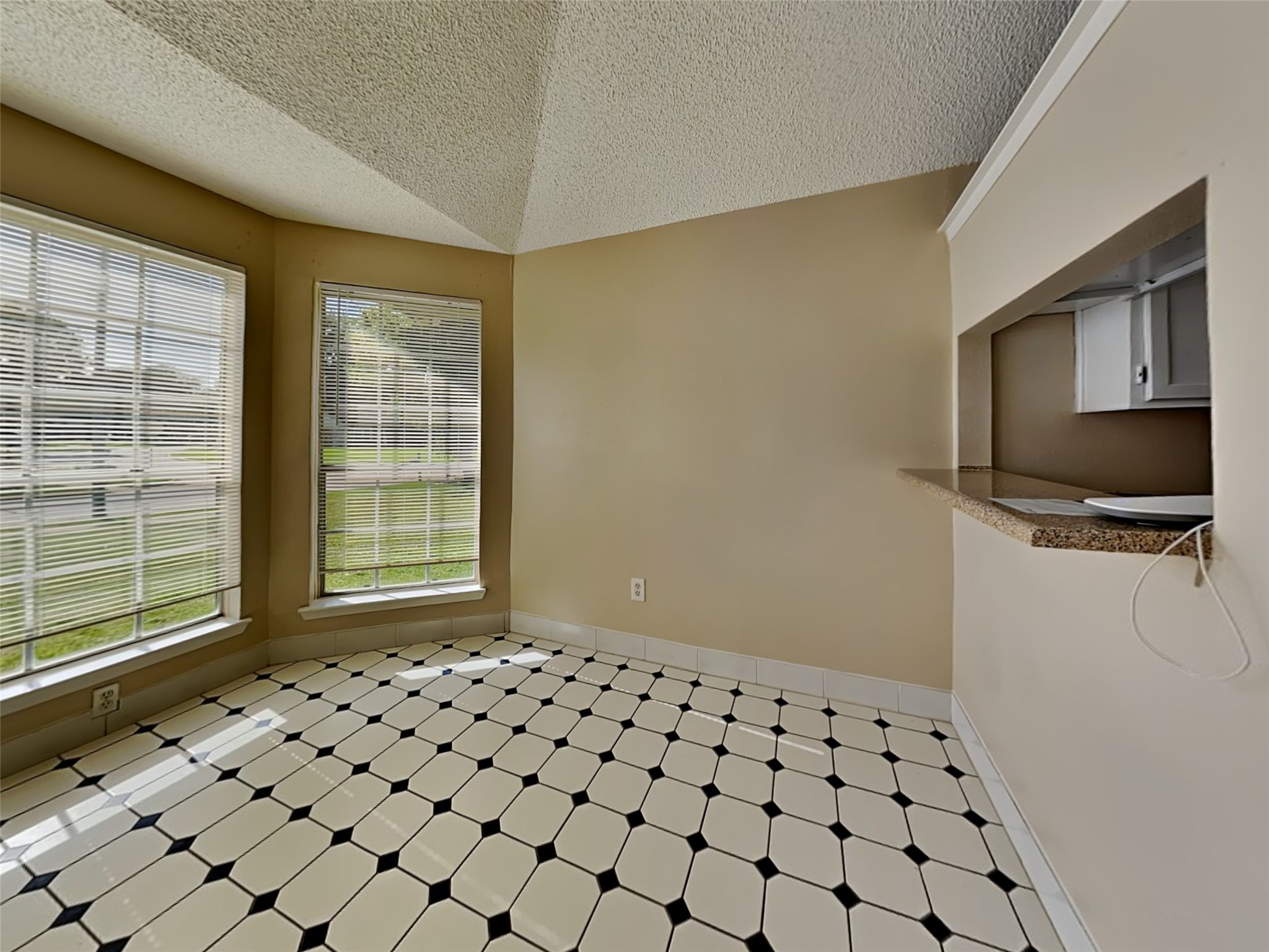 1118 Briarmead Drive 
