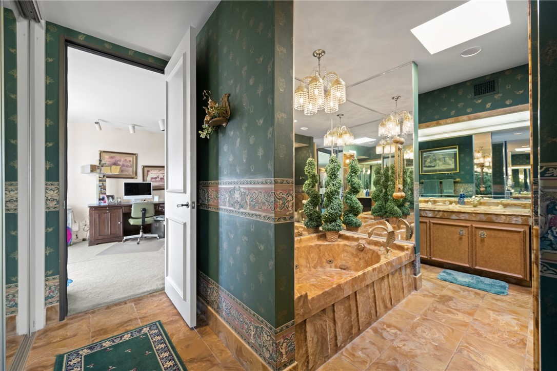 3401 Ocean Drive C , Corpus Christi, TX, 78411 | 427310 | Realty Texas LLC
