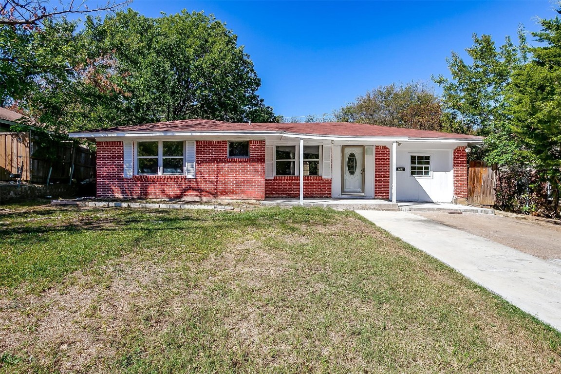 725 NW 14th Street , Grand Prairie, TX, 75050 | 20446356 | Realty Texas LLC