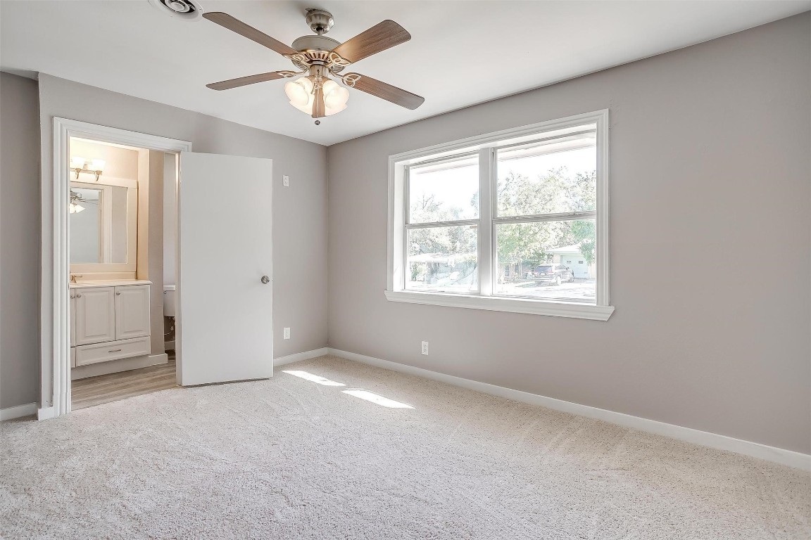 725 NW 14th Street , Grand Prairie, TX, 75050 | 20446356 | Realty Texas LLC