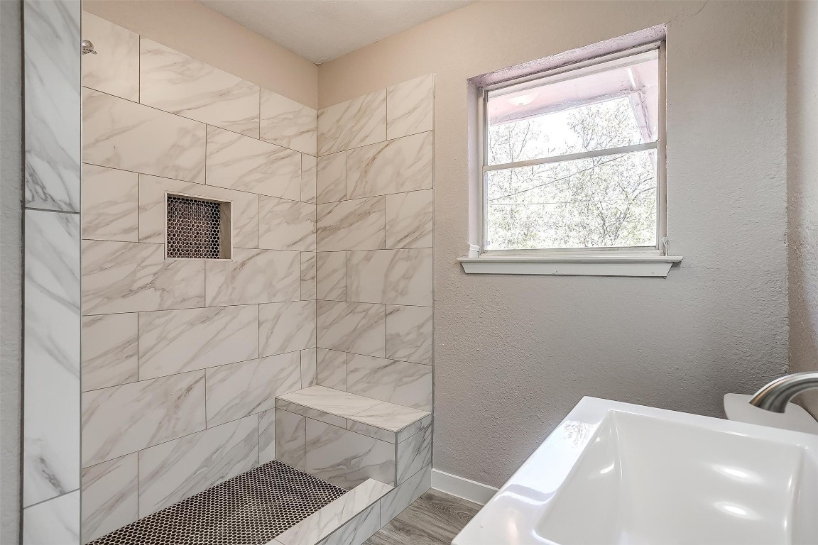 725 NW 14th Street , Grand Prairie, TX, 75050 | 20446356 | Realty Texas LLC