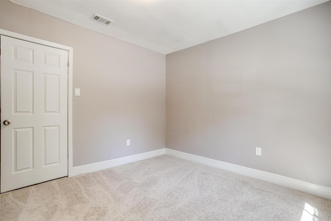 725 NW 14th Street , Grand Prairie, TX, 75050 | 20446356 | Realty Texas LLC
