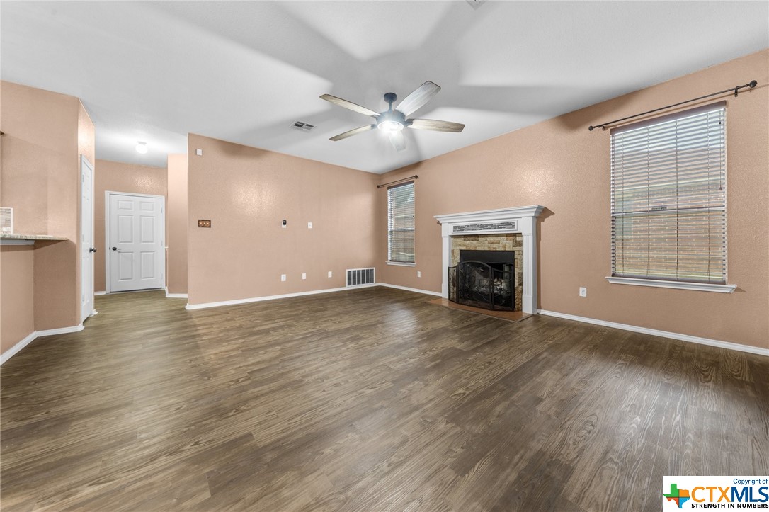5903 Mosaic Trail