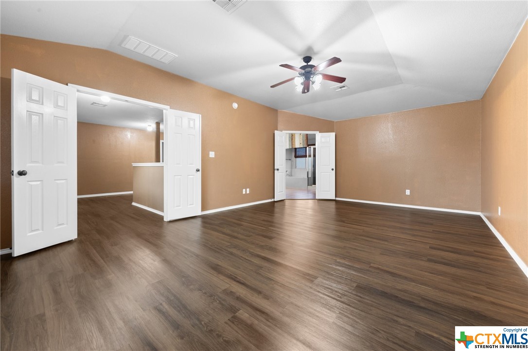 5903 Mosaic Trail