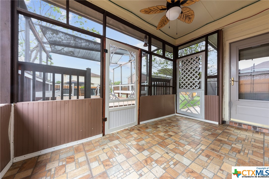 5903 Mosaic Trail