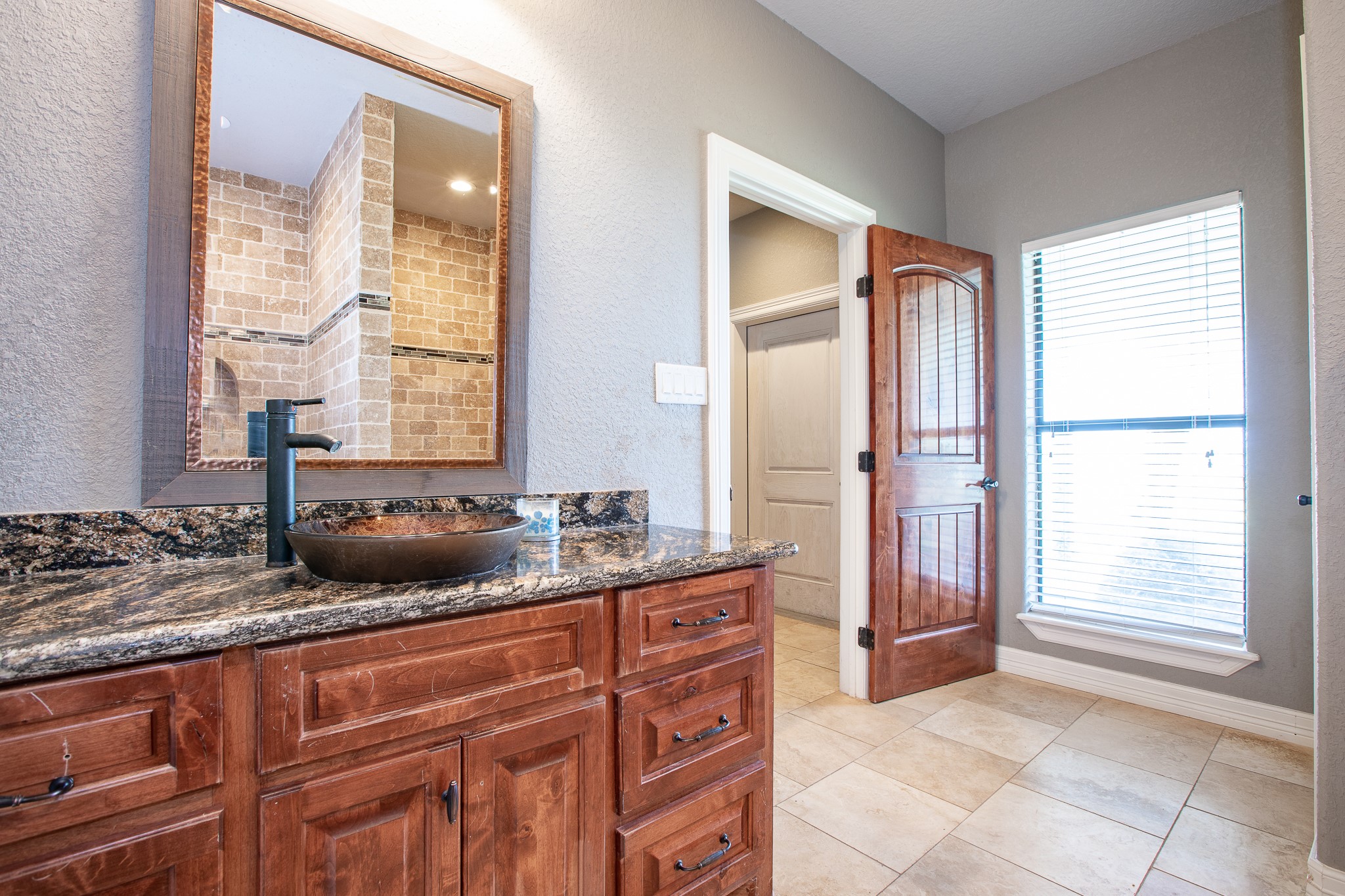 232 Pony Trail , Angleton, TX, 77515 | 90346447 | Realty Texas LLC