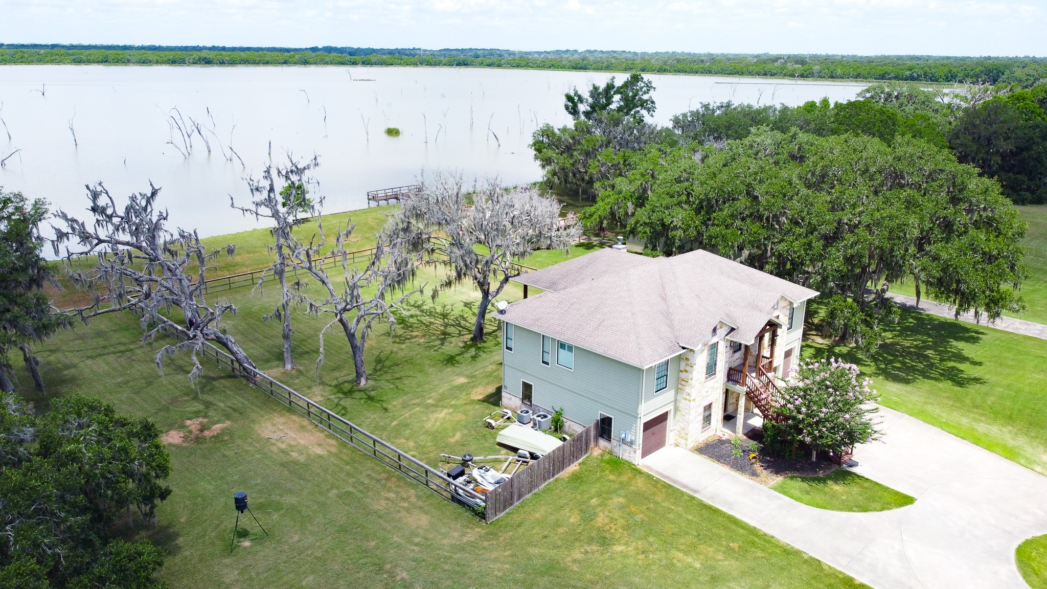 232 Pony Trail , Angleton, TX, 77515 | 90346447 | Realty Texas LLC
