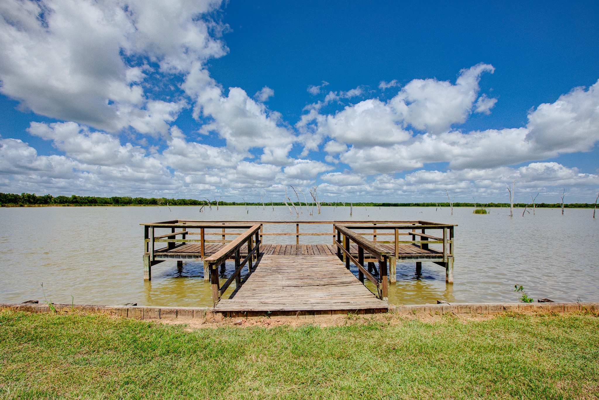 232 Pony Trail , Angleton, TX, 77515 | 90346447 | Realty Texas LLC