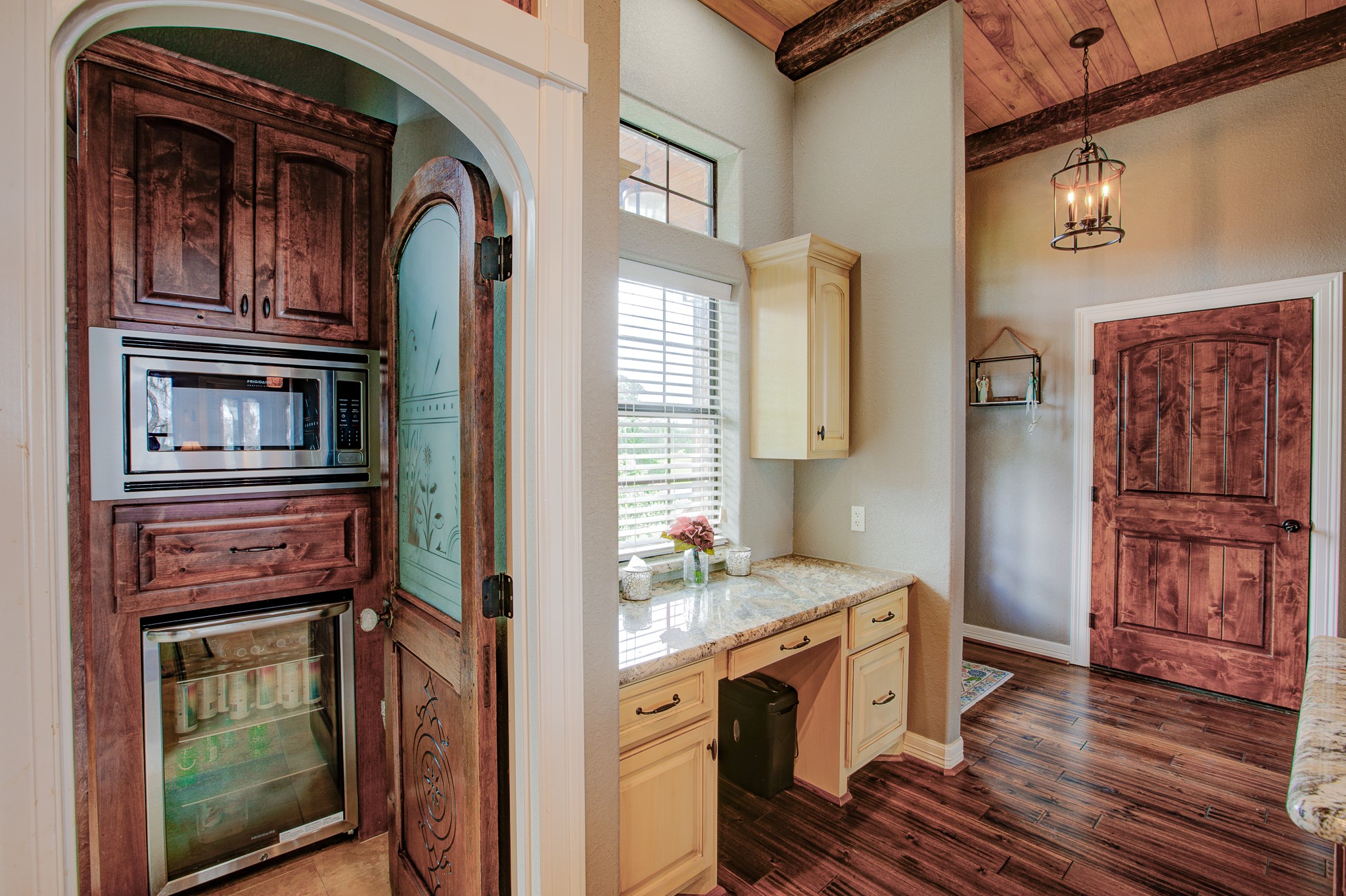 232 Pony Trail , Angleton, TX, 77515 | 90346447 | Realty Texas LLC