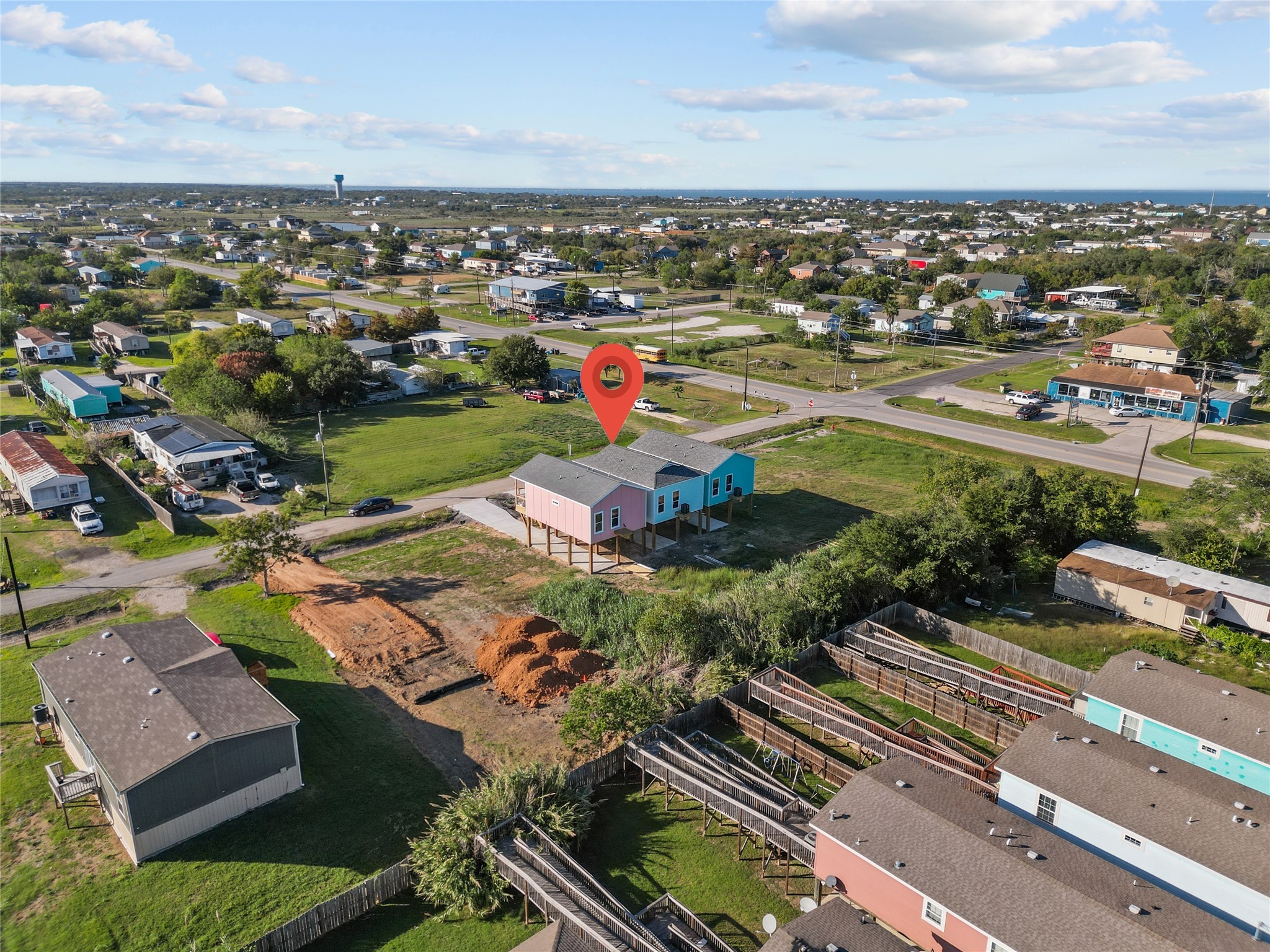 911 13th Street , San Leon, TX, 77539 | 67412443 | Realty Texas LLC