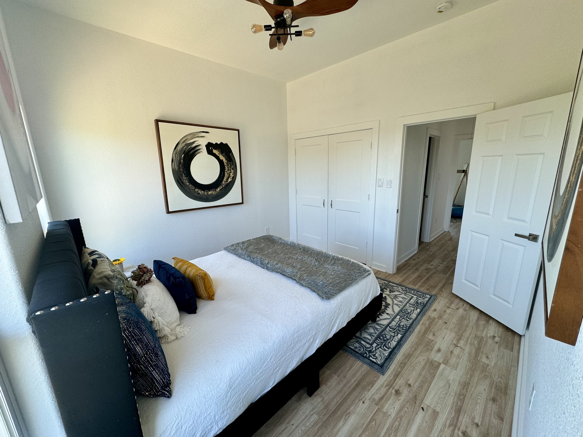 911 13th Street , San Leon, TX, 77539 | 67412443 | Realty Texas LLC